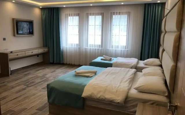 Danis Motel