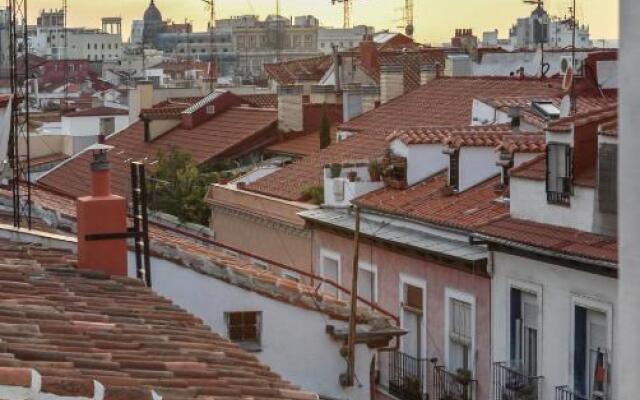 Penthouse, 3Bed in Heart of Malasana