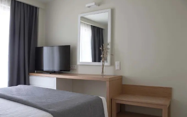 Kyma Suites - Adults only