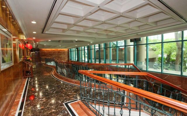 The Residence at Singapore Recreation Club