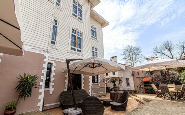 Lovely Studio in Historic Mansion in Beylerbeyi