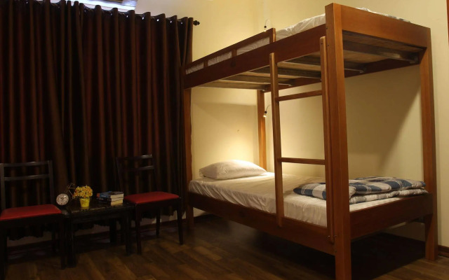 Dee Dee Danang Hostel