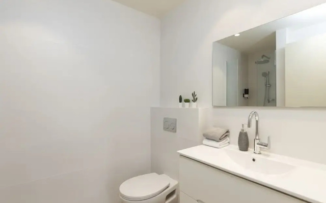 The Pearl of Nachlaot Apartments