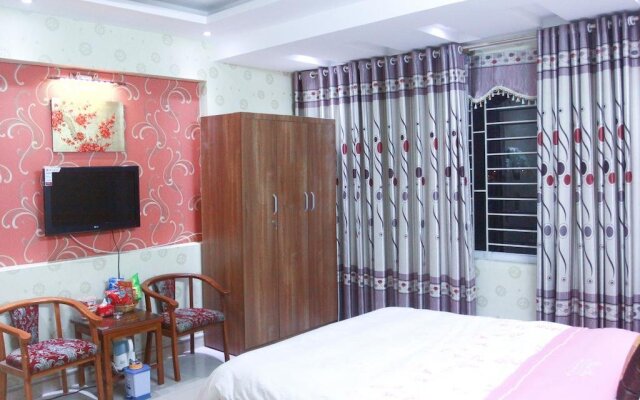 SPOT ON 693 Hoang Long Hotel
