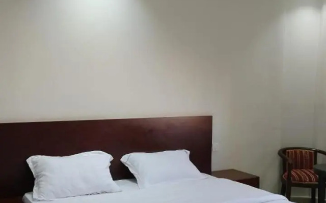 Desert Rose Hotel