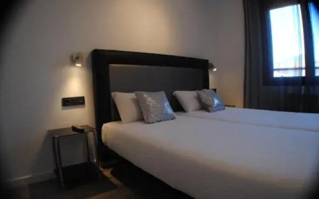 El Picu 7. Apartamentos.