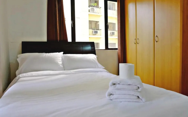 Forbeswood Heights 2BR by Stays PH