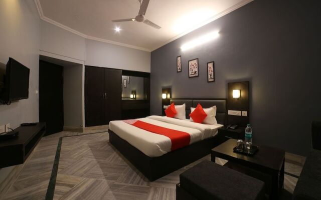 OYO 16536 Hotel Vasko