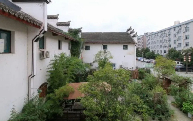 Rongyi Hengdian Hostelling International