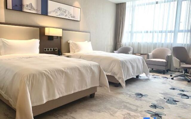 Southern Airlines Pearl Airport Hotel