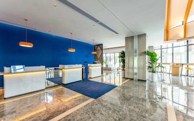 Holiday Inn Express Wuxi East Station by IHG – Lobby – Wuxi