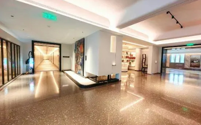 Qiqihar Lakeside Hotel