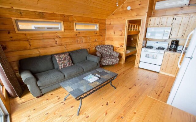 Edinboro Lake Resort Cabins