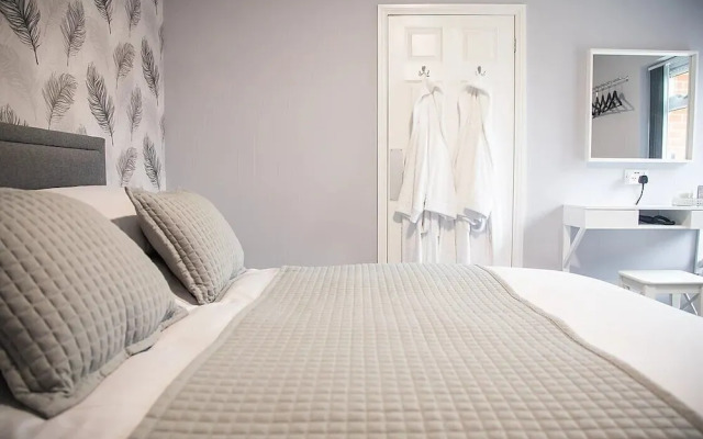 The Annexe @ Elmbank - Adults Only