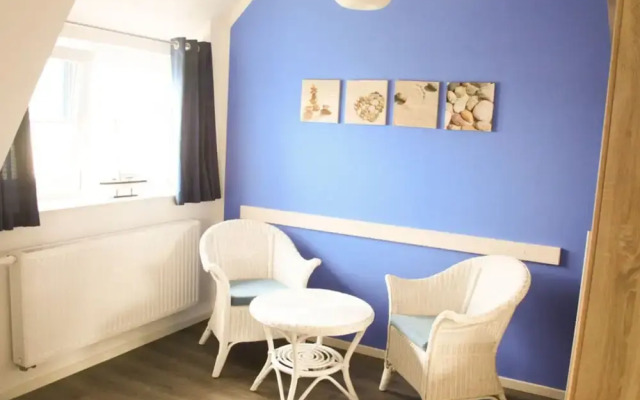 Ostseebrandung - Haus Seestern