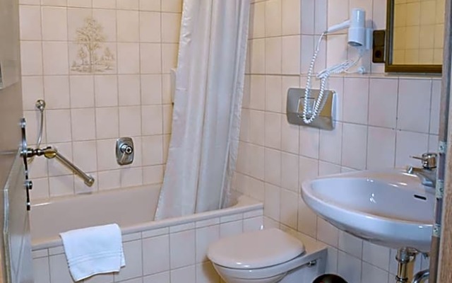 Brauereigasthof und Hotel Schmucker