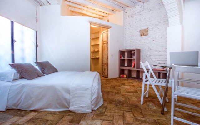 Charming 2 bed Flat in the Heart of Rome