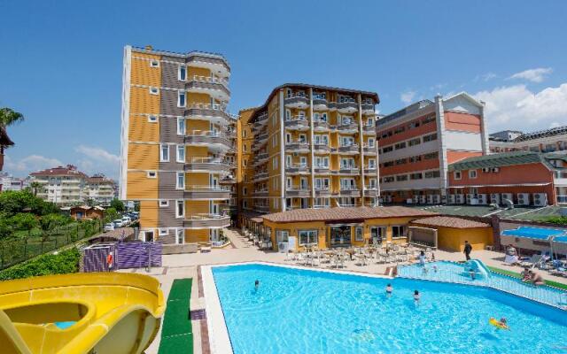 Clover Magic Park Beach Alanya