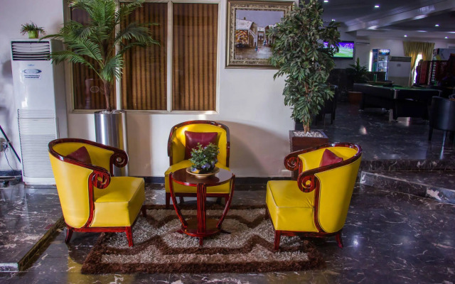 De Renaissance Hotel