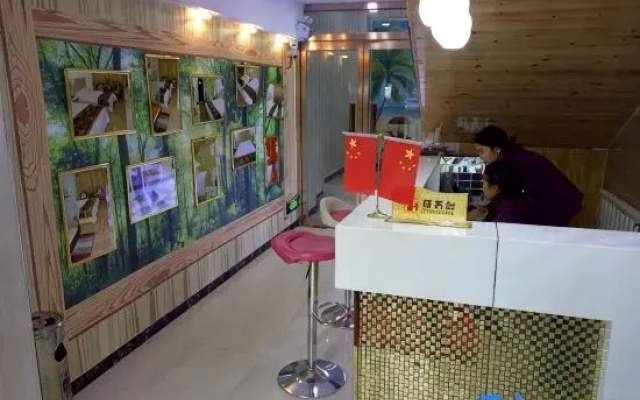 Shijiazhuang Yiyou Express Hotel (Youyi South Street Hebei Province Letters and Calls Bureau Branch)