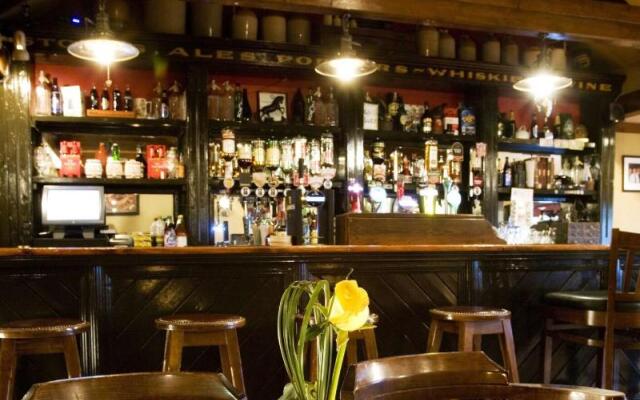 Farmers Kitchen Hotel