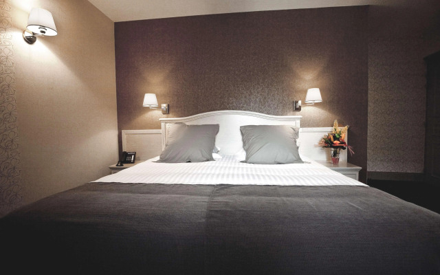 Best Western Le Duguesclin