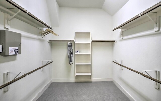 Spacious Cypress Home in Fairfield Community!