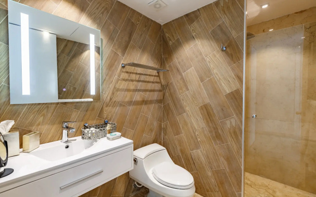 Magia Beachside Condo