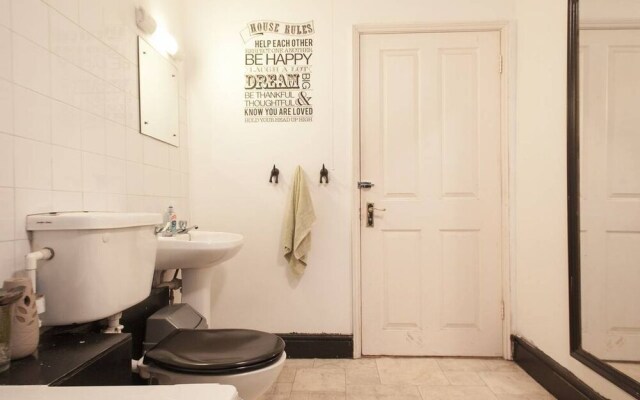 Charming Large Bloomsbury Apartment