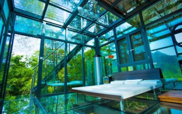 Zhangjiajie Lodge In The Forest