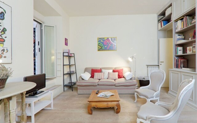 Navona & Pantheon Area - My Extra Home