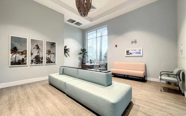 2127lc- Windsor Island 10 Bedroom Home by RedAwning