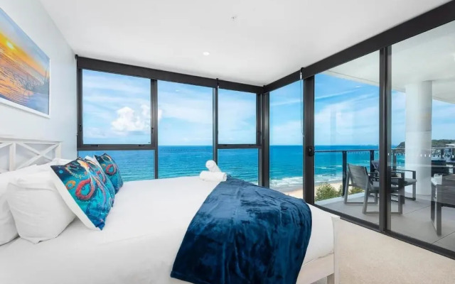 Luxury 3 Bedroom Ocean View Apartment