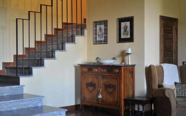 Villa Augusta Sleeps 14 Exclusive Pool