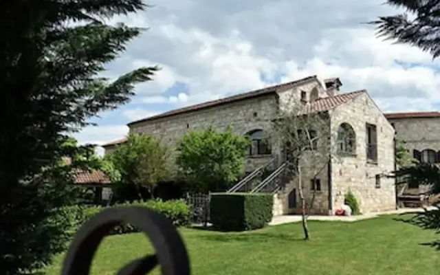 Villa Lav