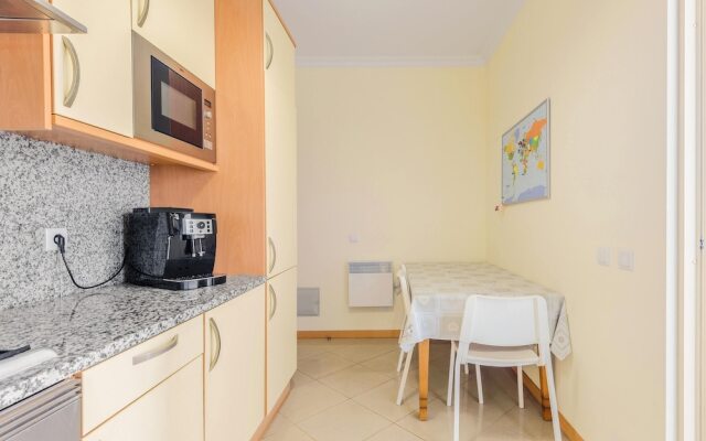 Sea view Apartment with 3 spacious Terraces & 2 Swimming pools