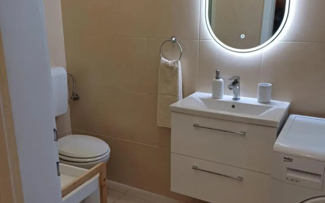 Apartment Zdenka - 100 m From The Beach