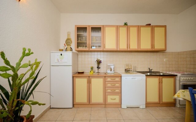 Apartments Milojka