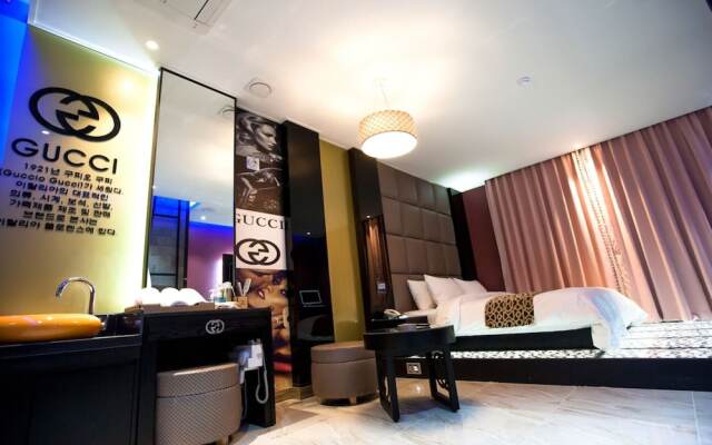 Wanju Myeongpum Self Check-in Motel