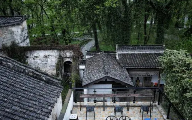 Xibian 55 Cultural and Creative Life Experience Center