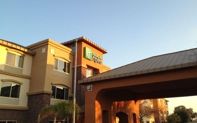 Comfort Inn & Suites At ASU