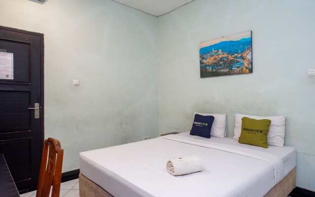 Urbanview Hotel Sayang Makassar by RedDoorz