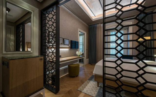 10 Karakoy Istanbul - Special Class