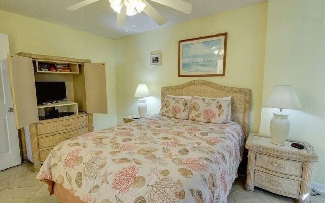 TradeWinds 601 by RedAwning