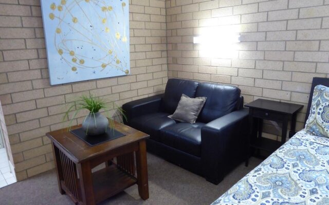 Streaky Bay Motel and Villas