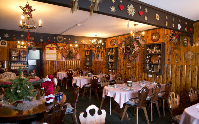Karelia Alpine Lodge