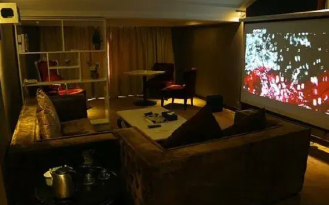 Dingtai Business Hotel