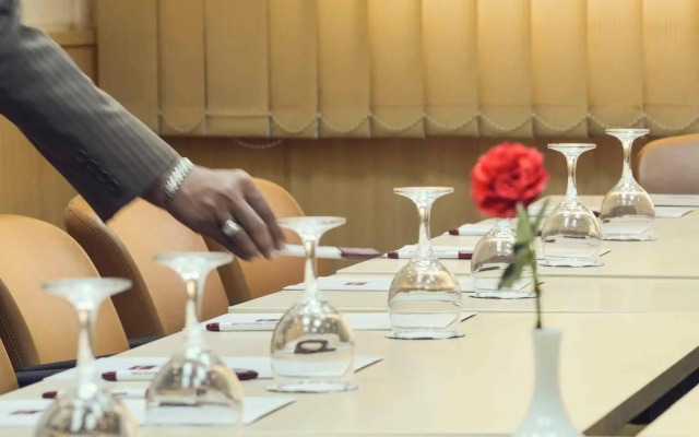 Mercure Ismailia Forsan Island Hotel