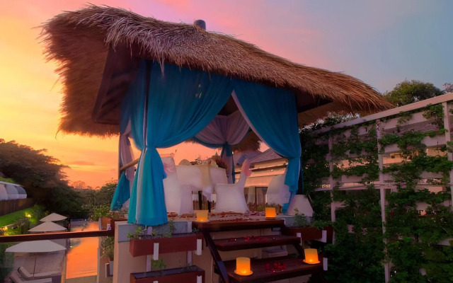 Kupu Kupu Jimbaran Beach Club & Spa by Loccitane