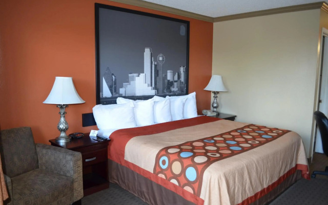Hill Country Inn & Suites